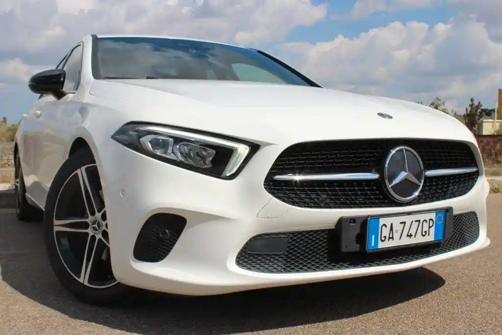Mercedes-Benz A 200