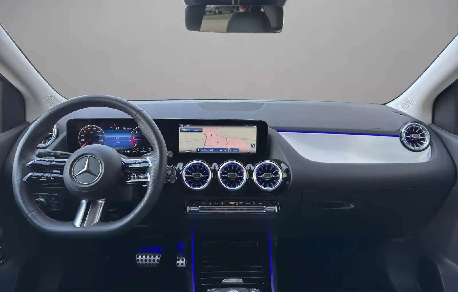 Mercedes-Benz B 220
