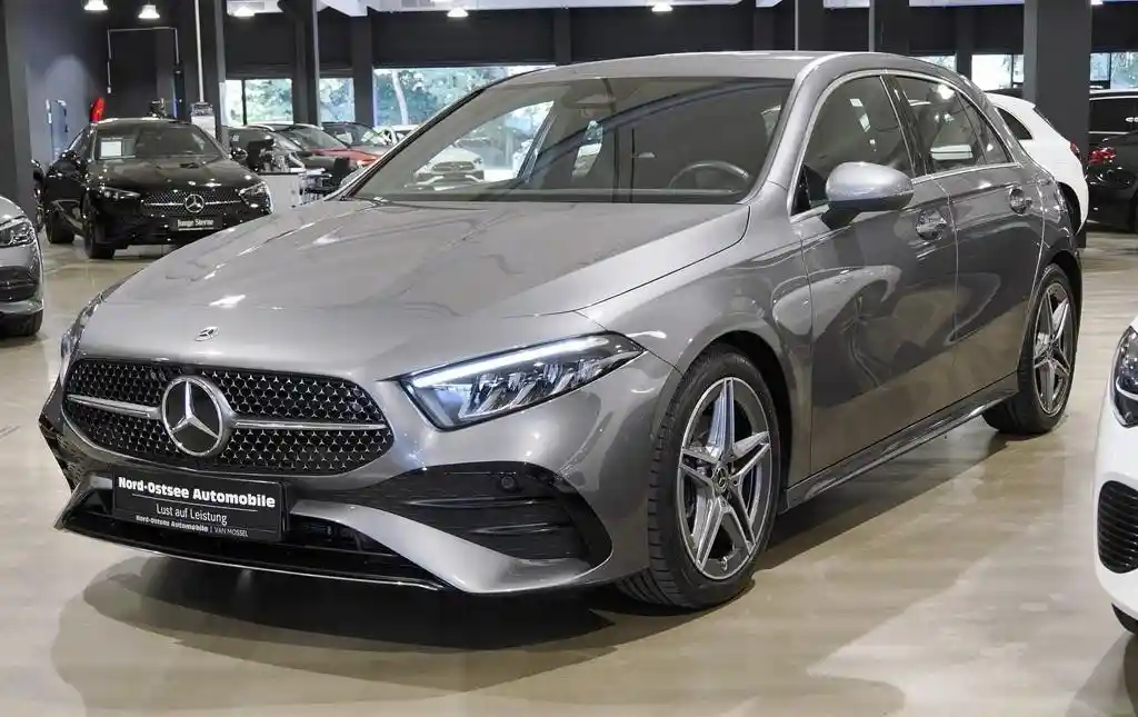 Mercedes-Benz A 180