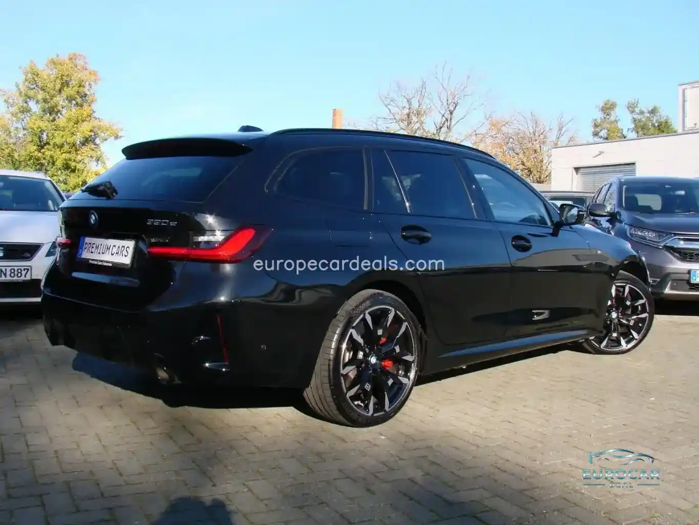 BMW 330
