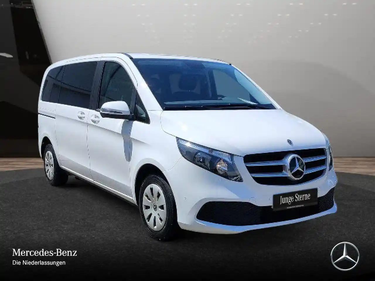Mercedes-Benz V 220