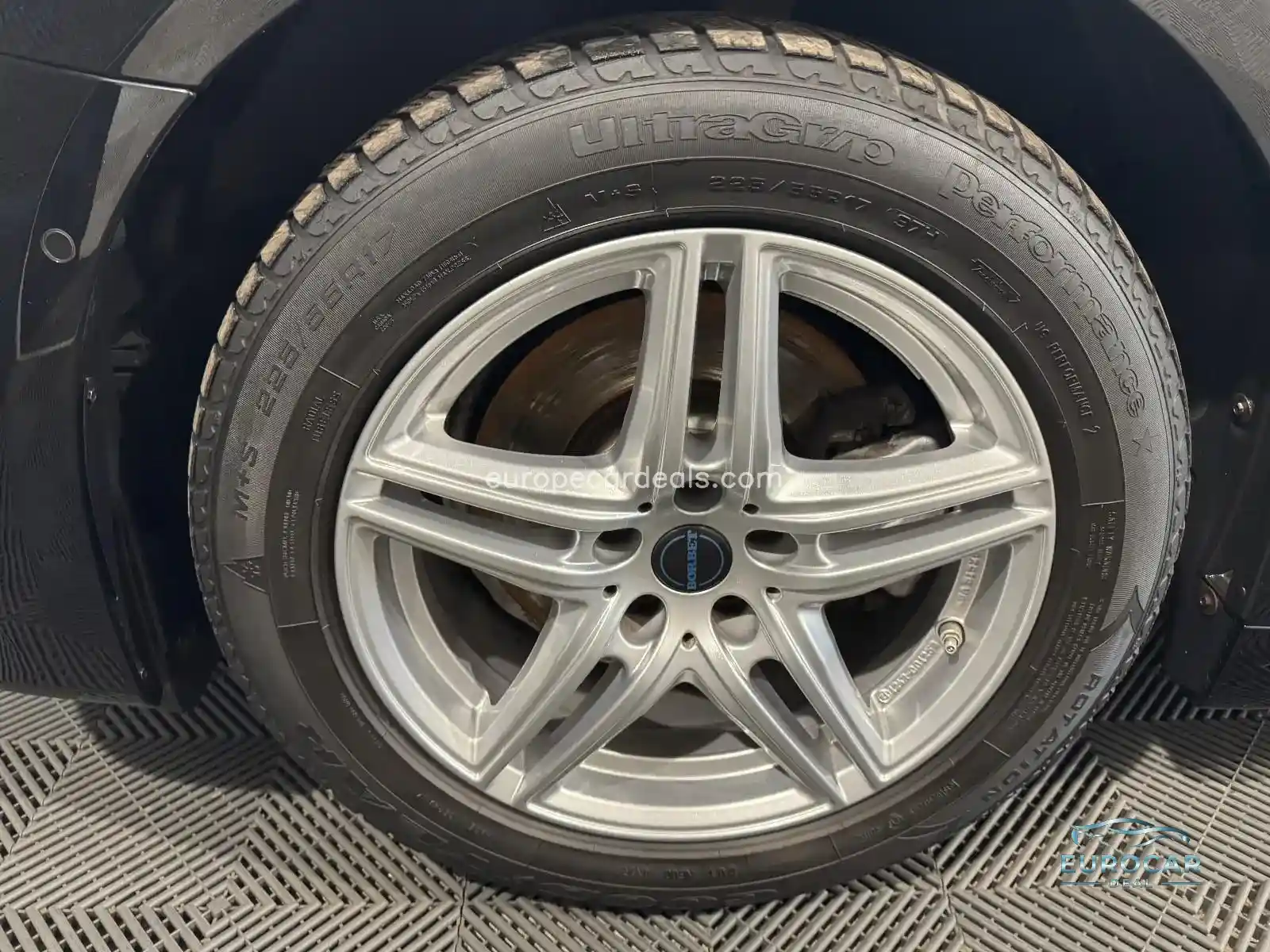 BMW 520