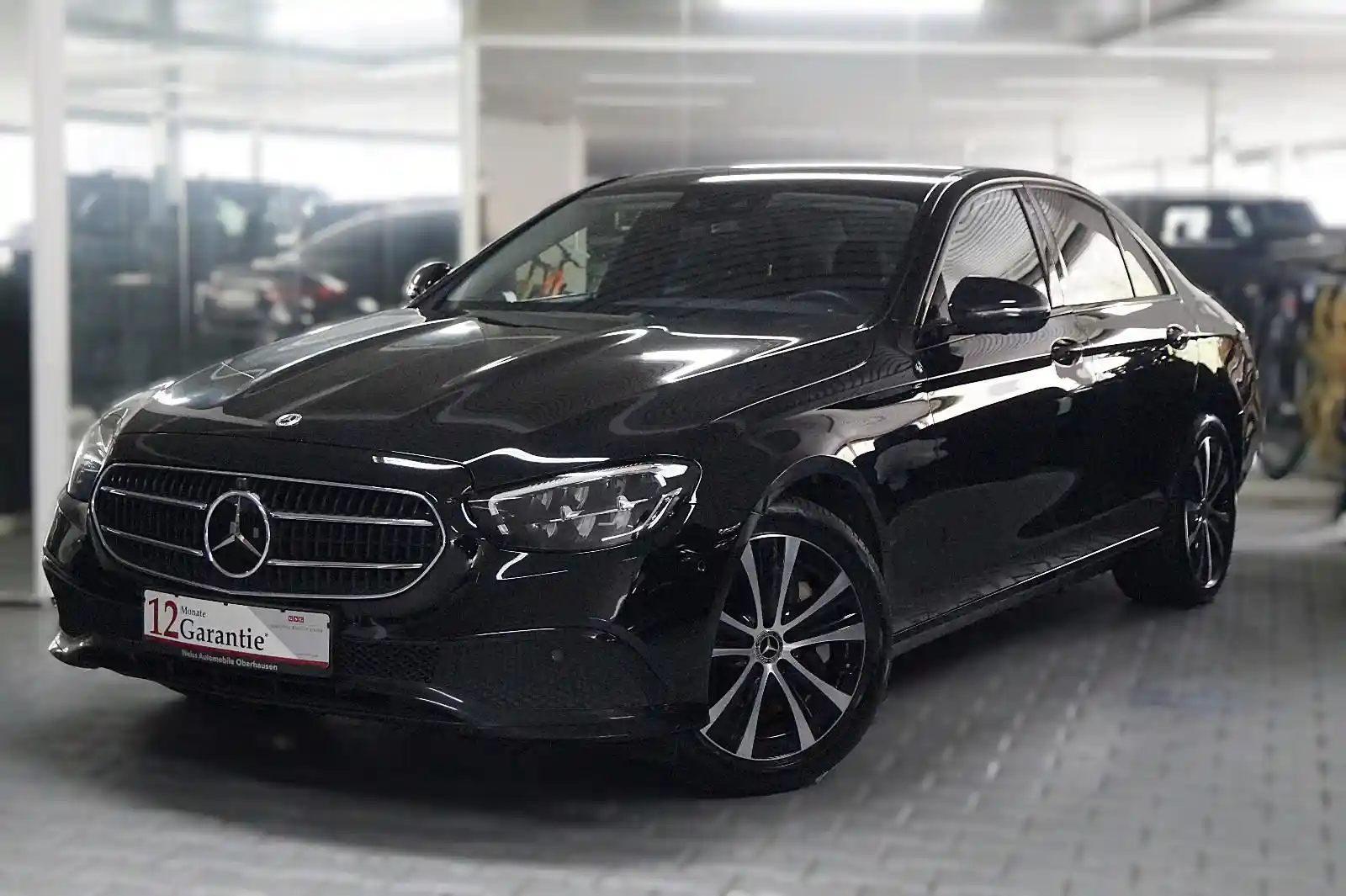 Mercedes-Benz E 300