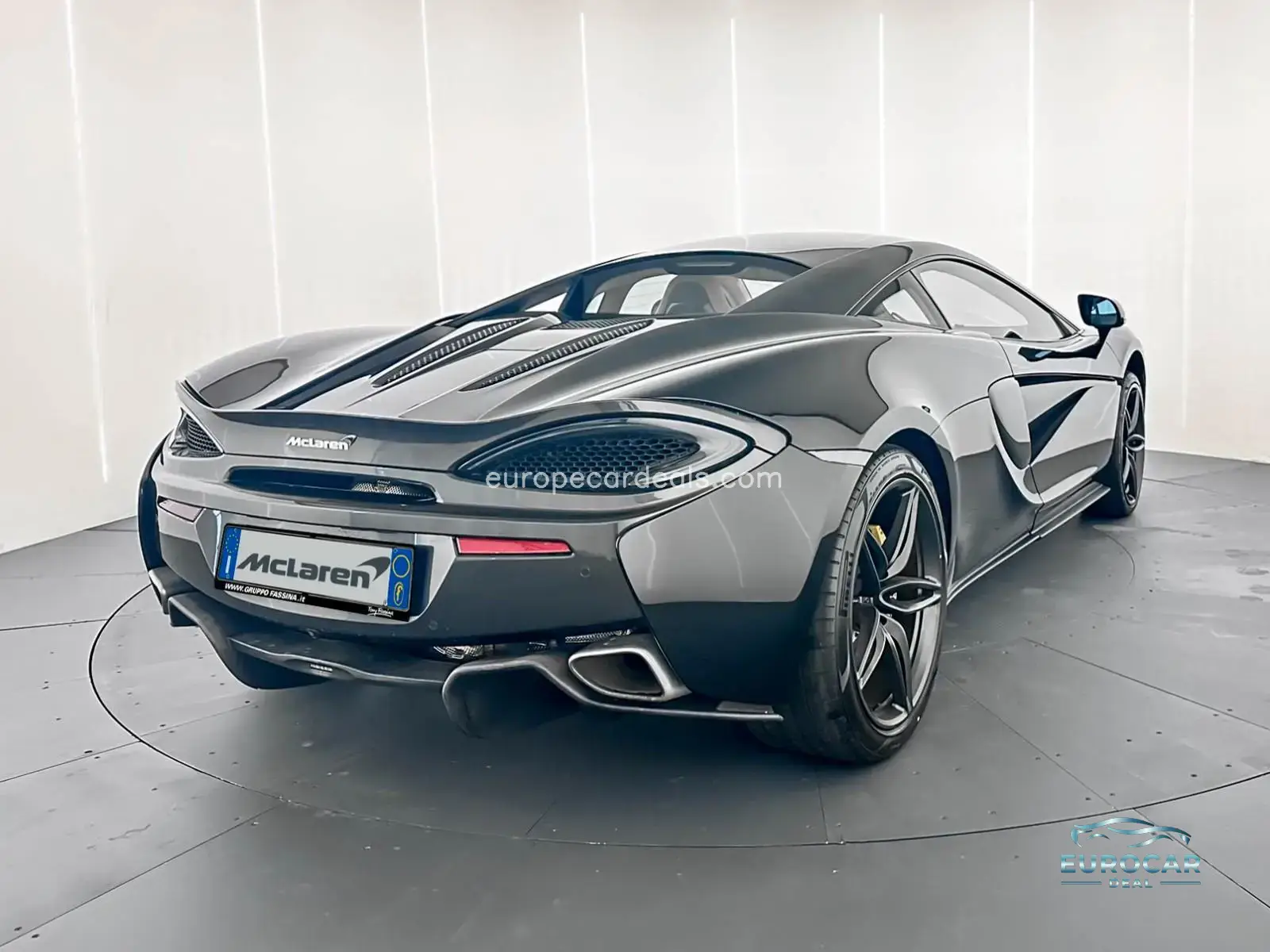 McLaren 570S