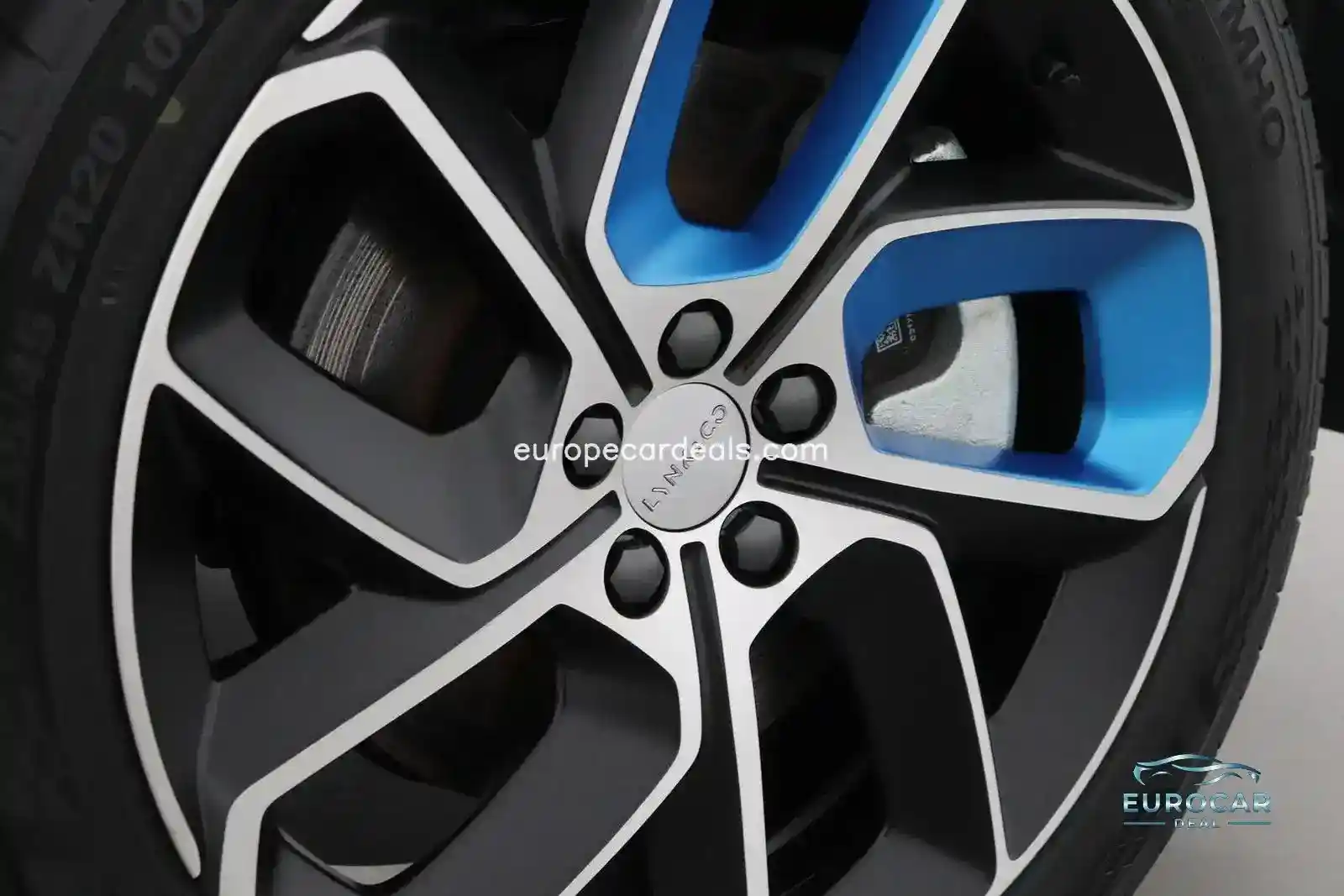Lynk&Co 01