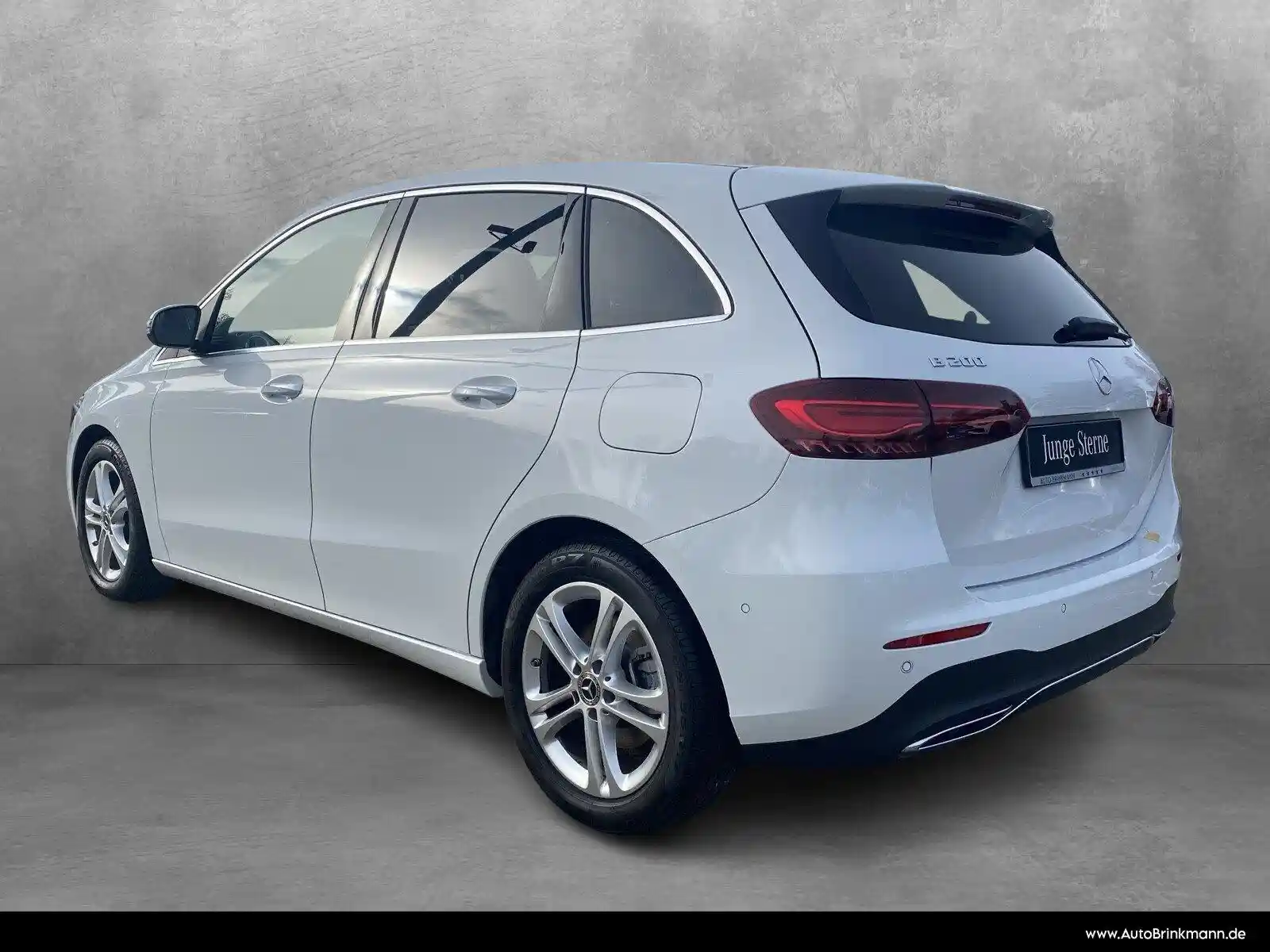 Mercedes-Benz B 200