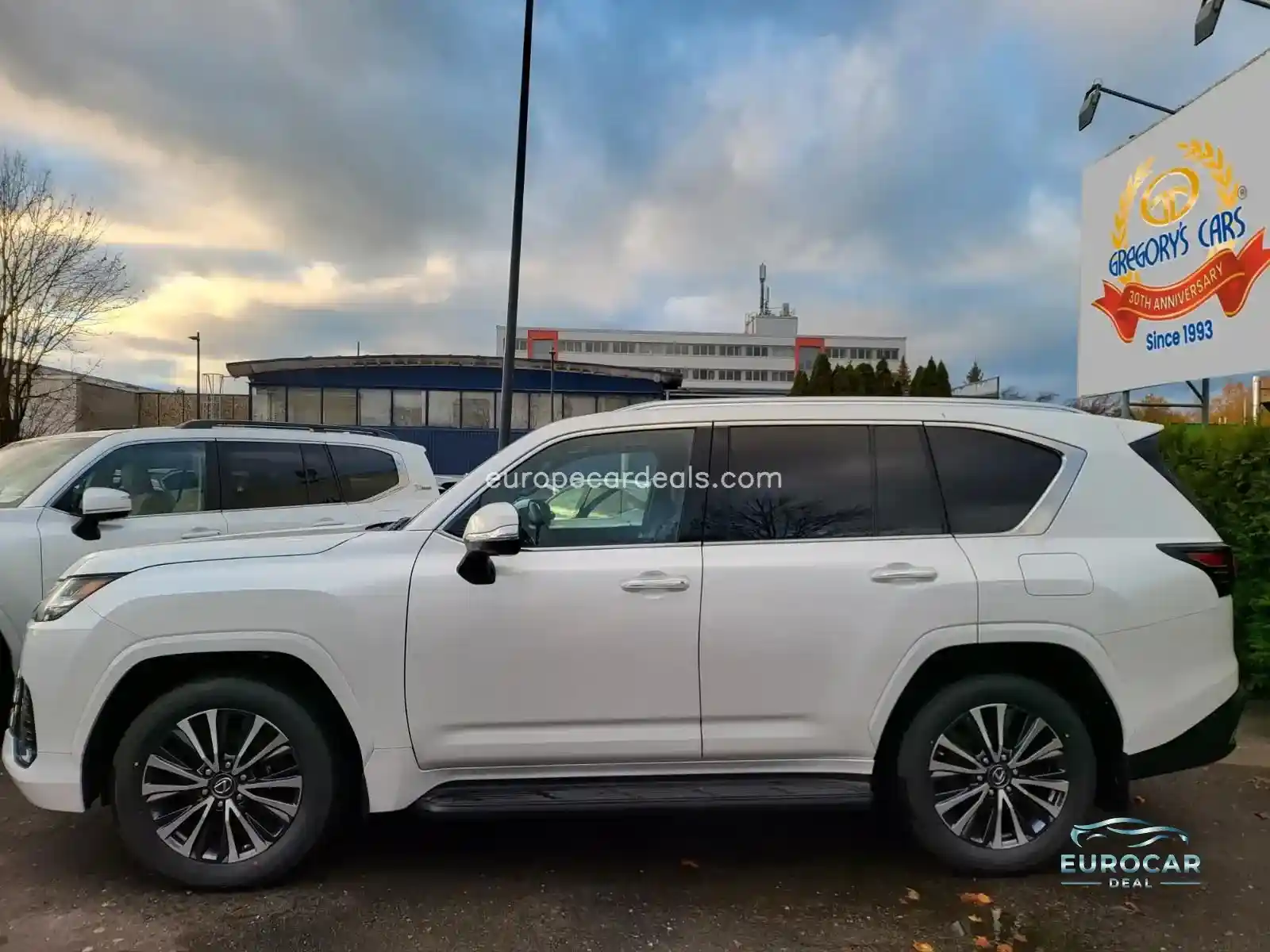 Lexus LX 500
