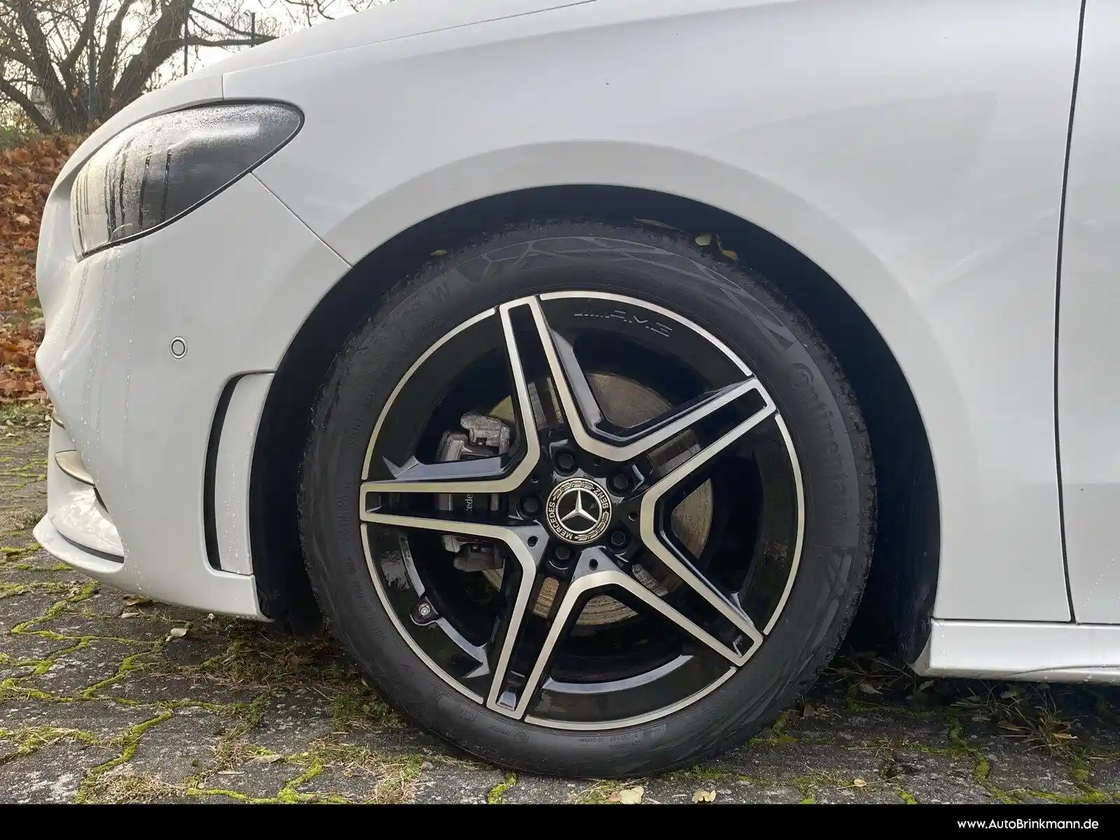 Mercedes-Benz B 200