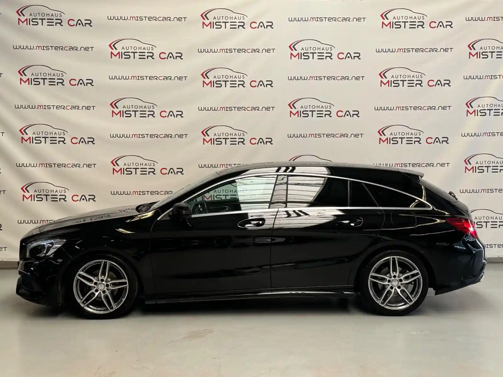 Mercedes-Benz CLA 200 Shooting Brake