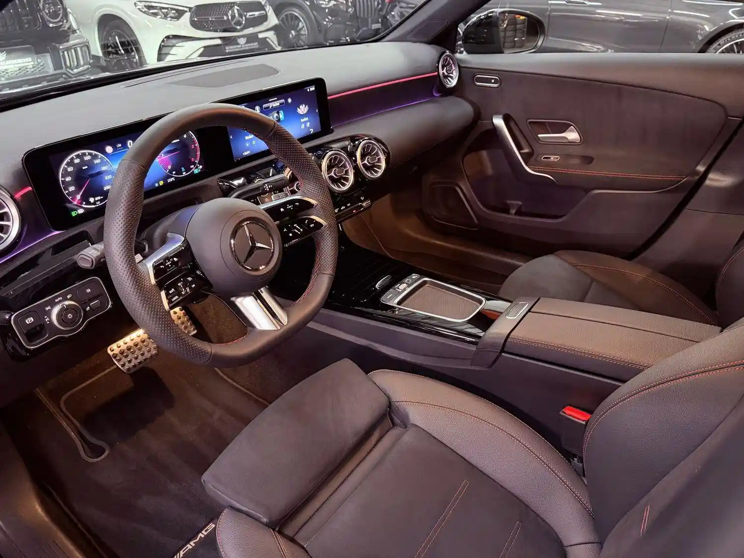 Mercedes-Benz A 220