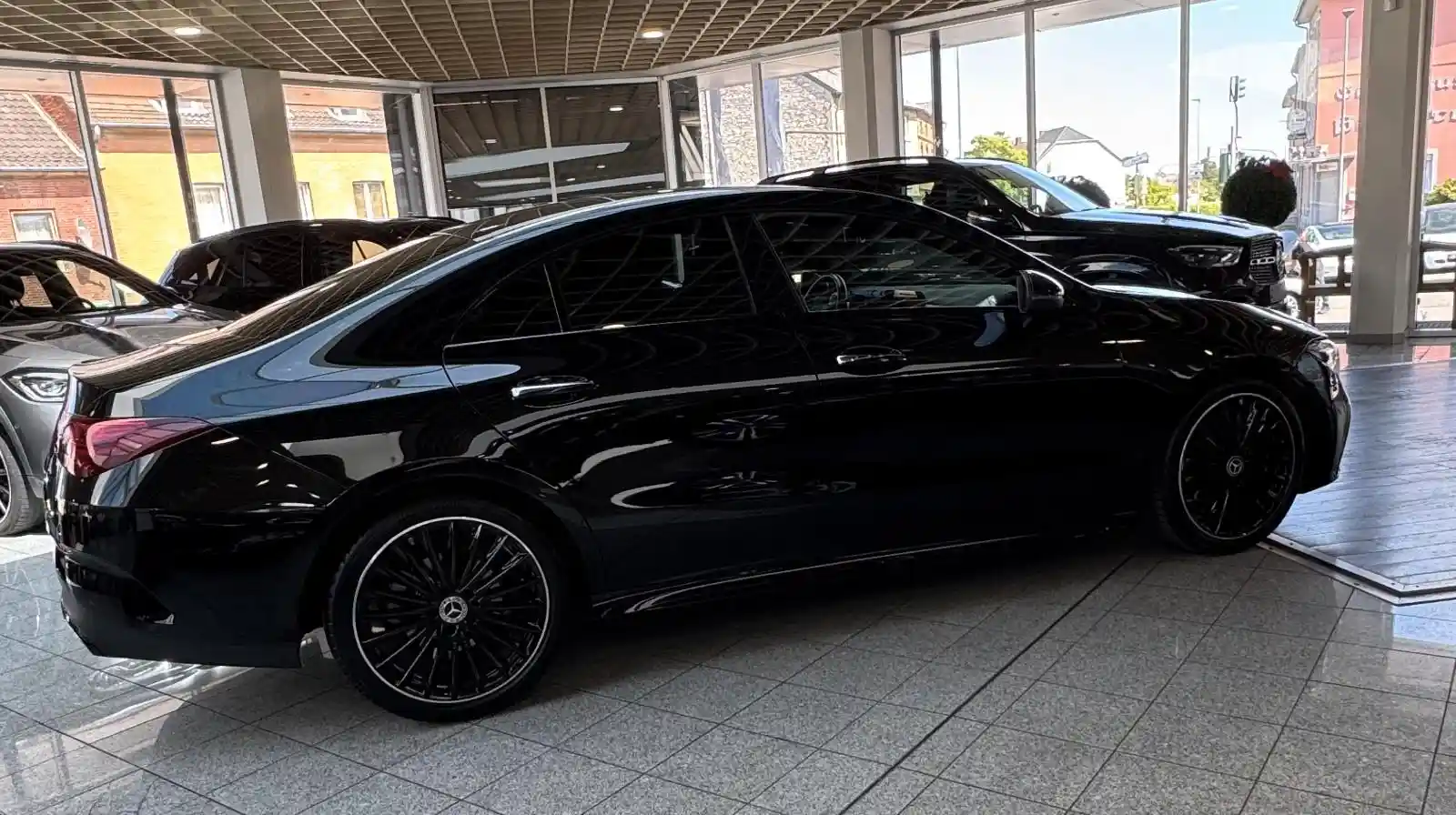 Mercedes-Benz CLA 220