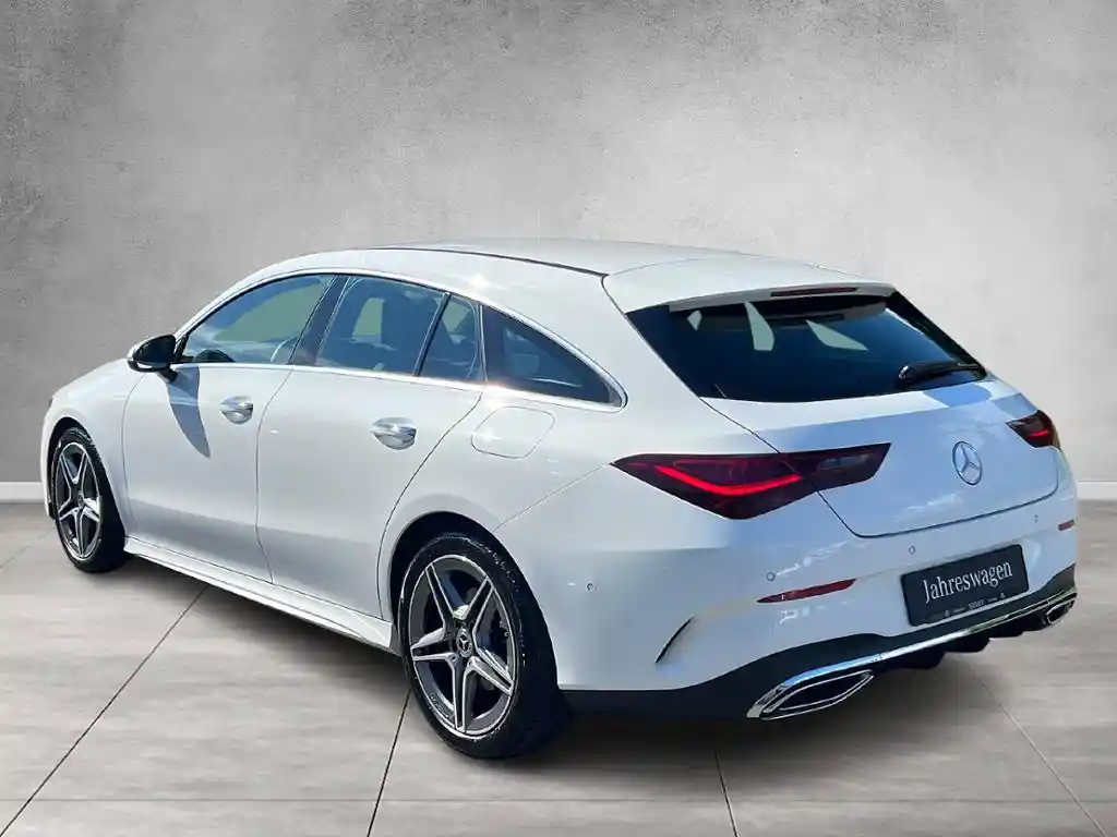 Mercedes-Benz CLA 200 Shooting Brake