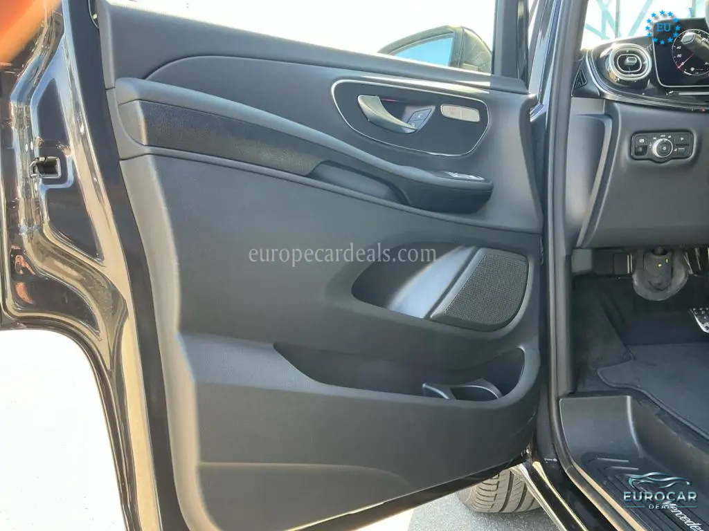 Mercedes-Benz V 250