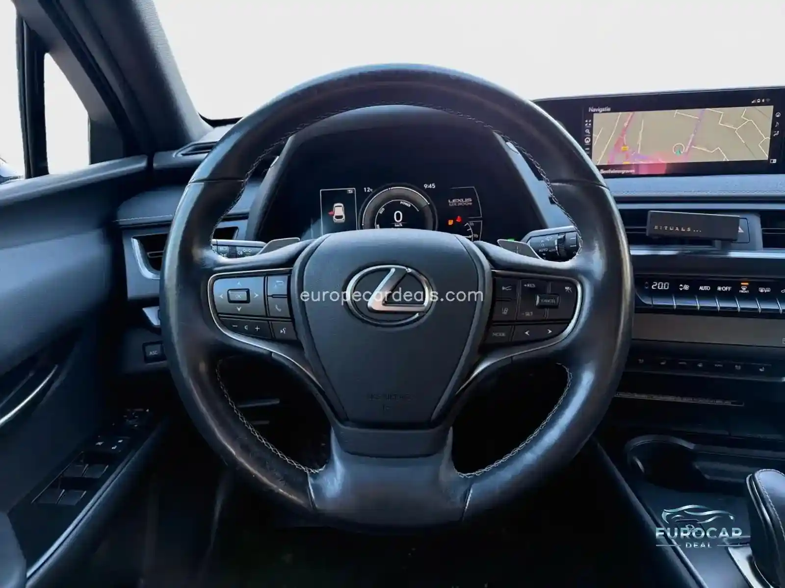 Lexus UX