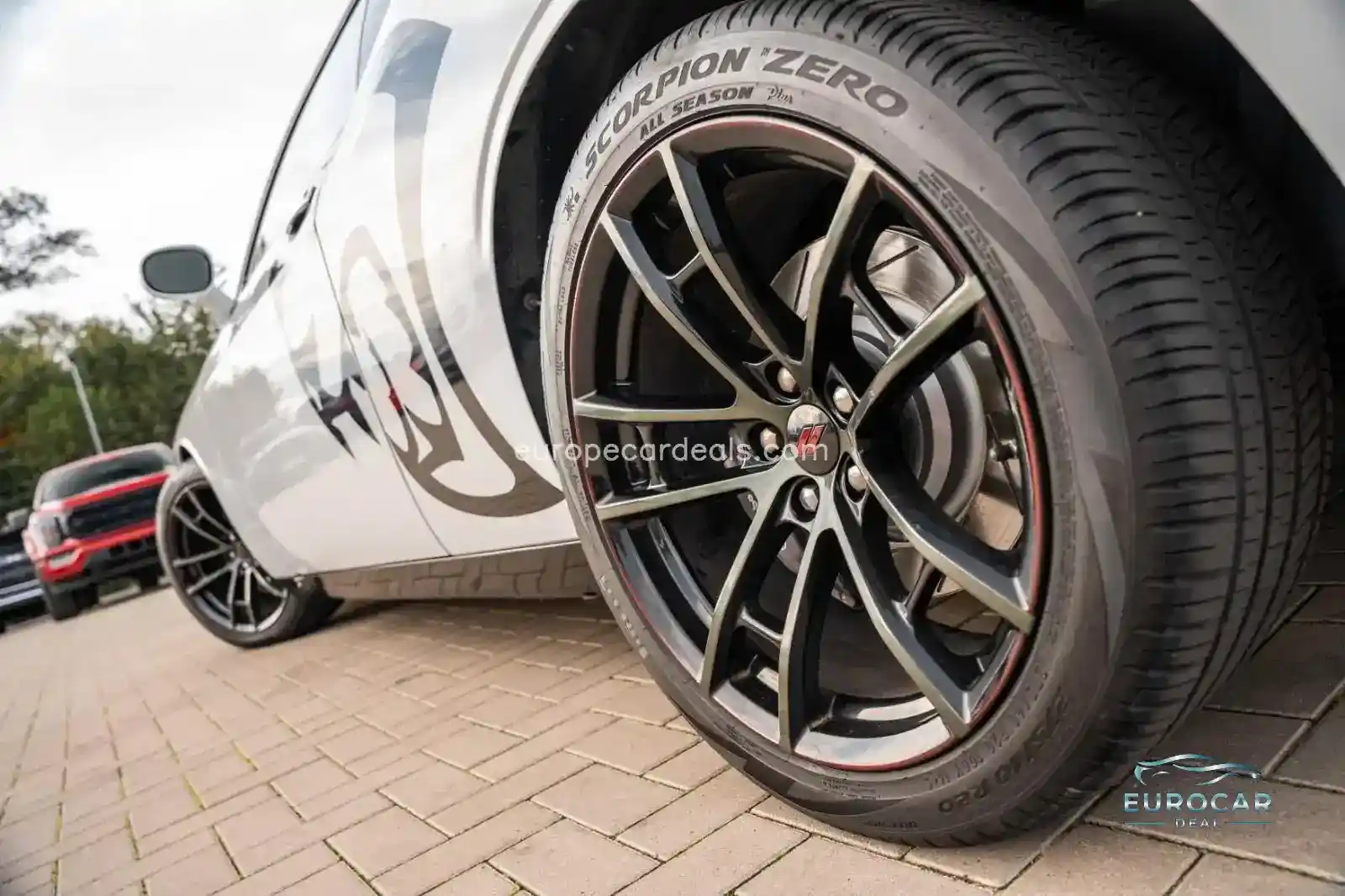 Dodge Challenger