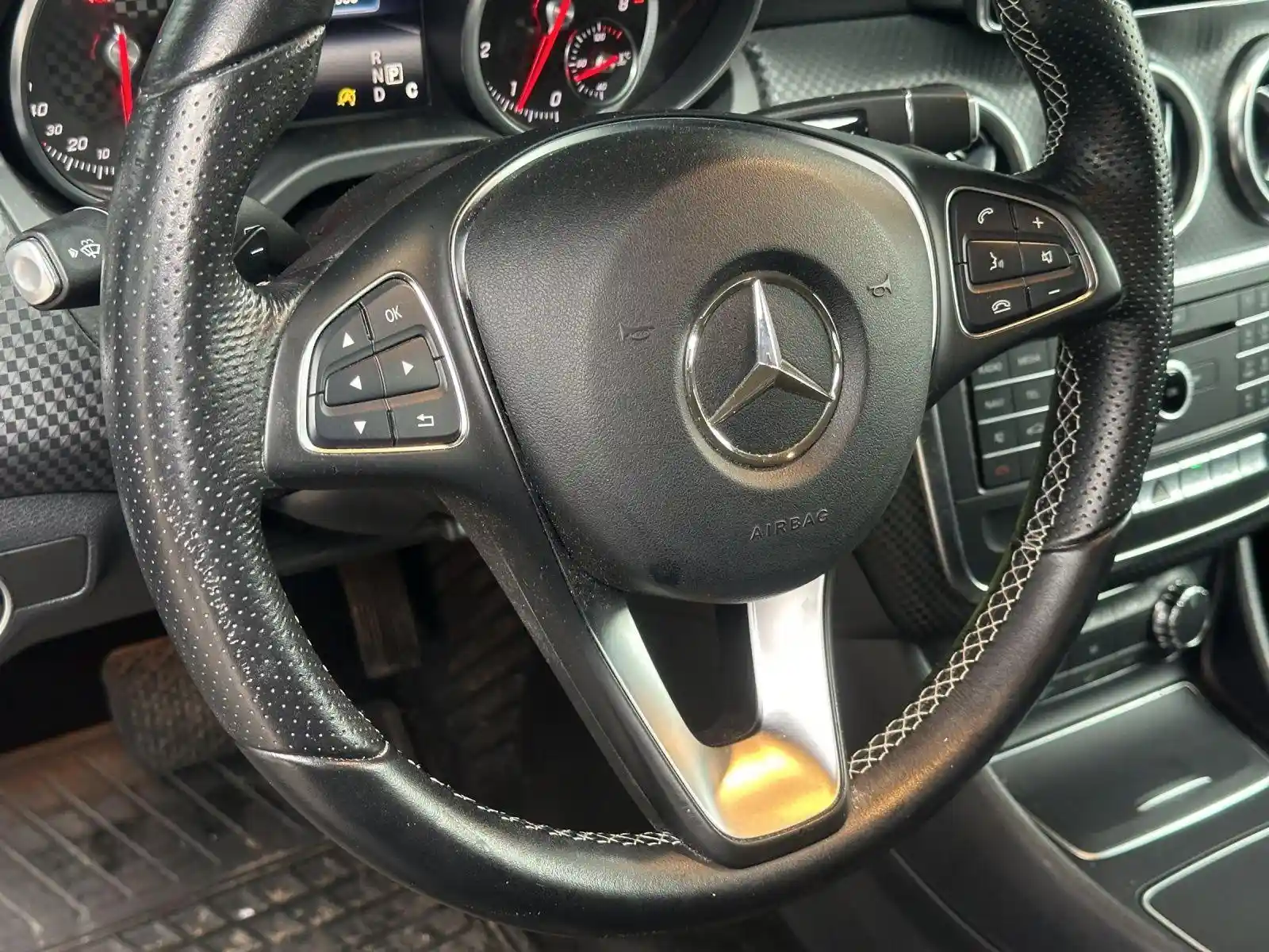 Mercedes-Benz A 180