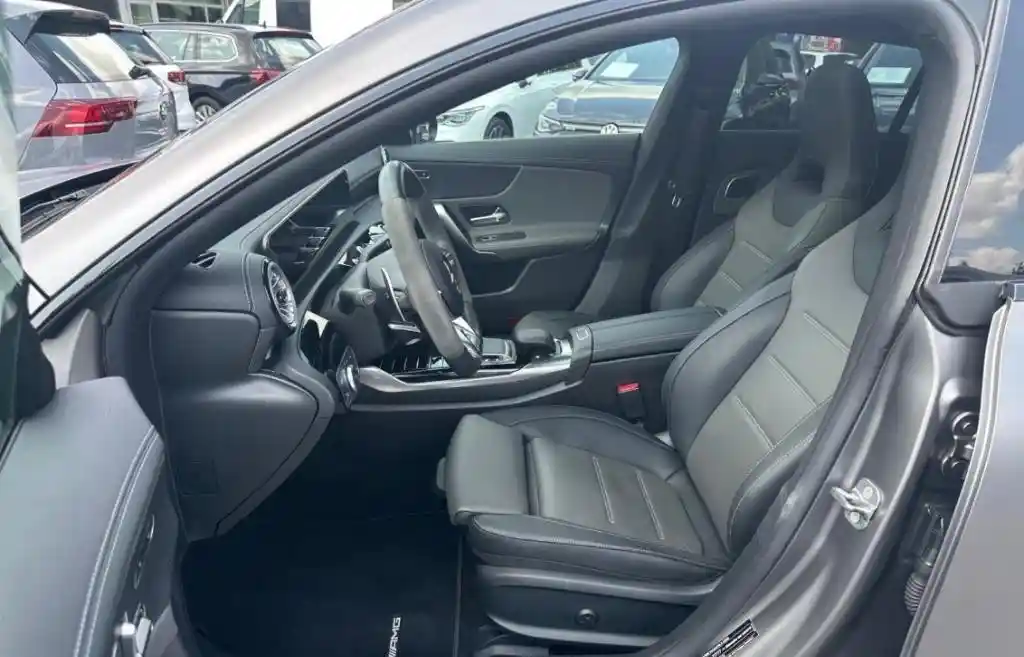 Mercedes-Benz CLA 45 AMG Shooting Brake