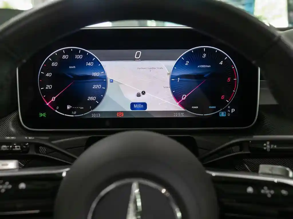Mercedes-Benz C 220
