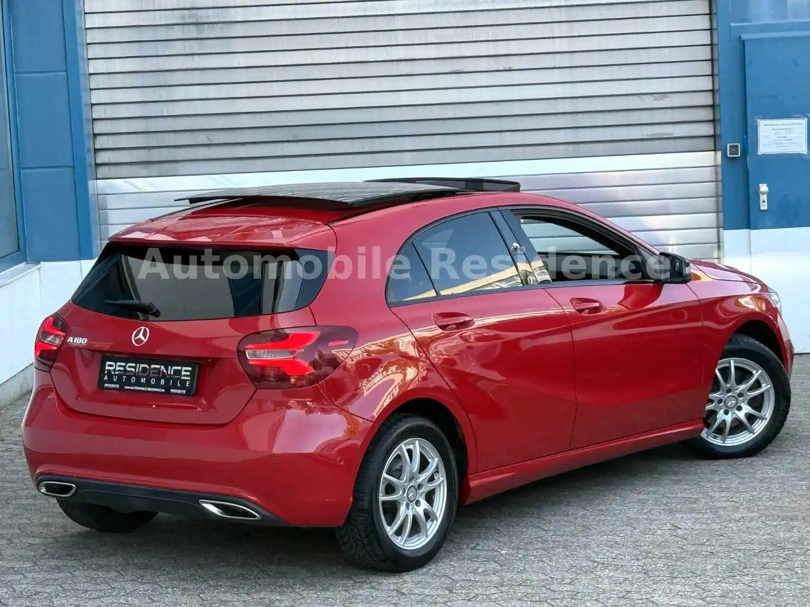 Mercedes-Benz A 180