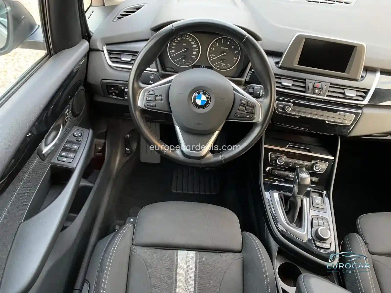 BMW 218