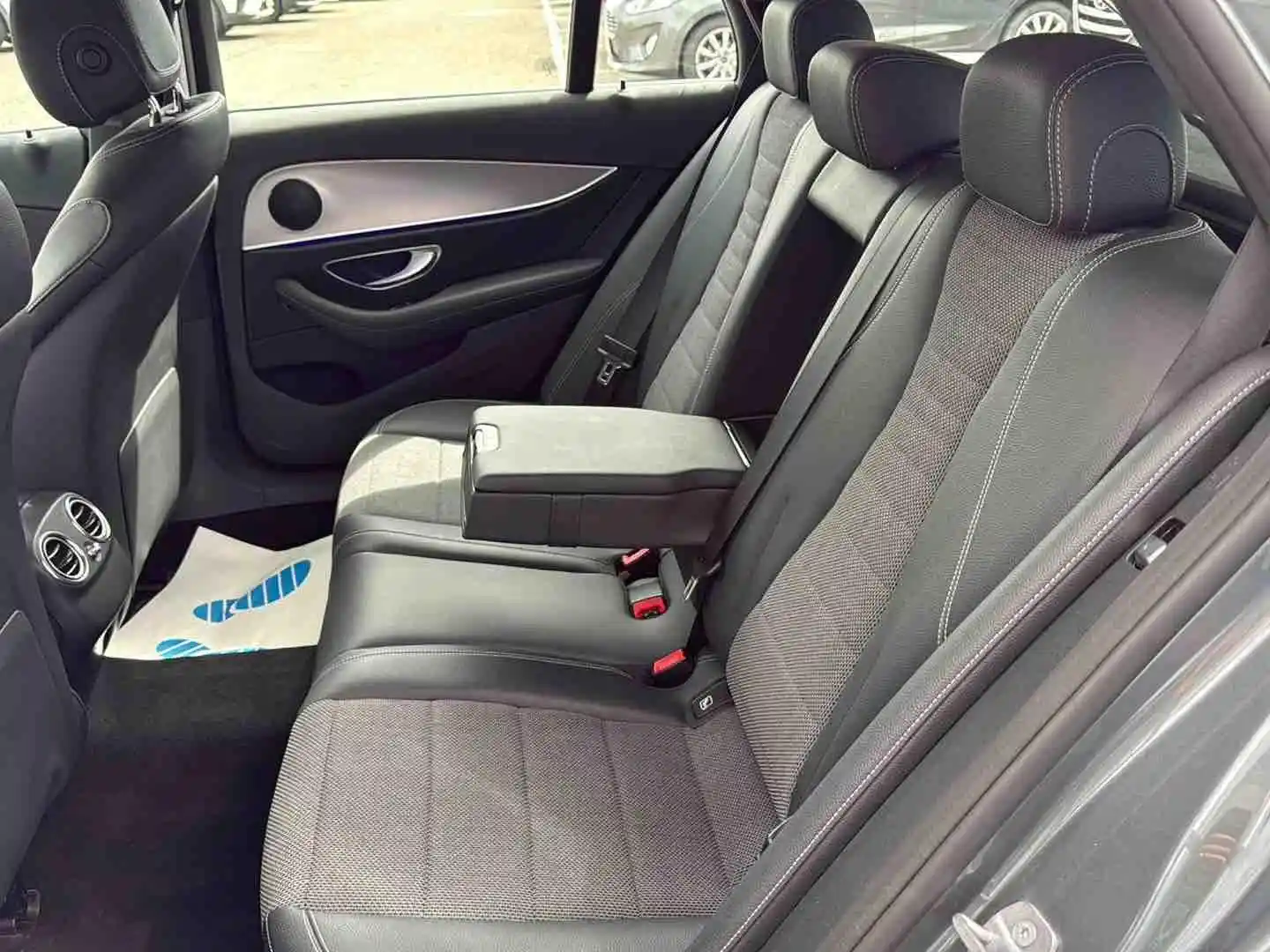 Mercedes-Benz E 350