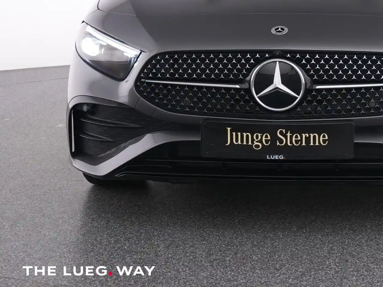 Mercedes-Benz A 220