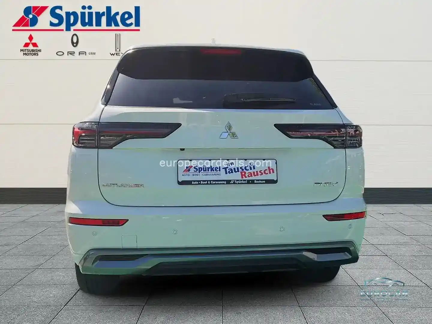 Mitsubishi Plug-in Hybrid Outlander