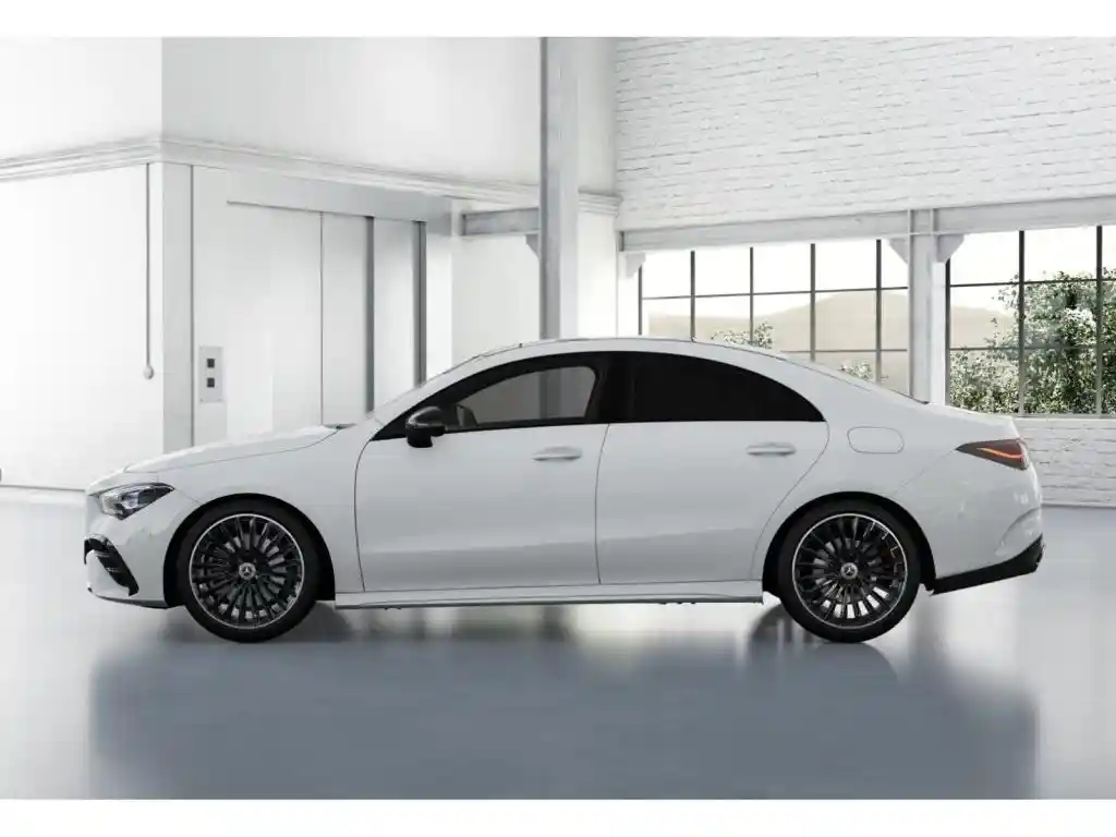 Mercedes-Benz CLA 220