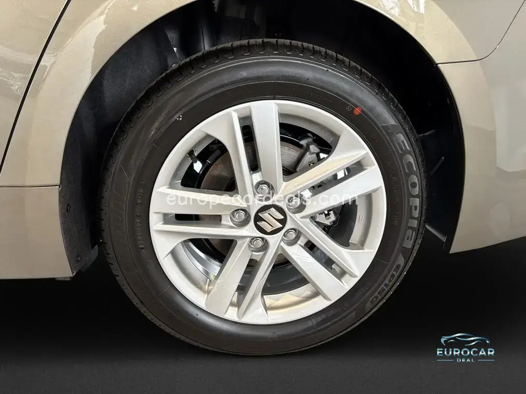 Suzuki Swace