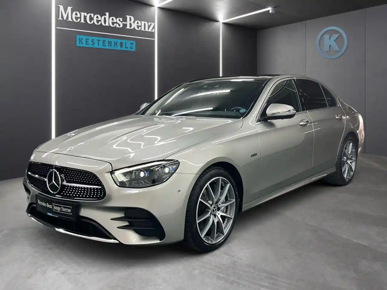 Mercedes-Benz E 300