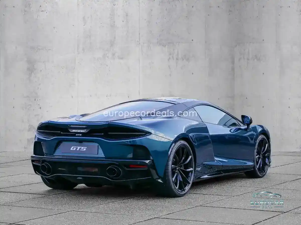 McLaren GTS