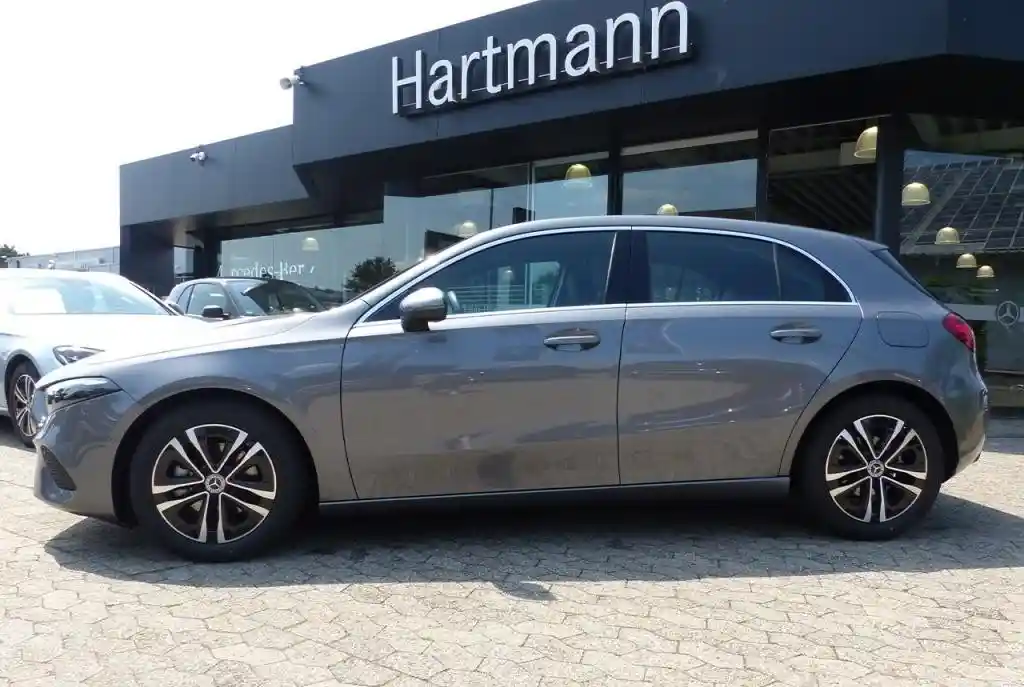 Mercedes-Benz A 180
