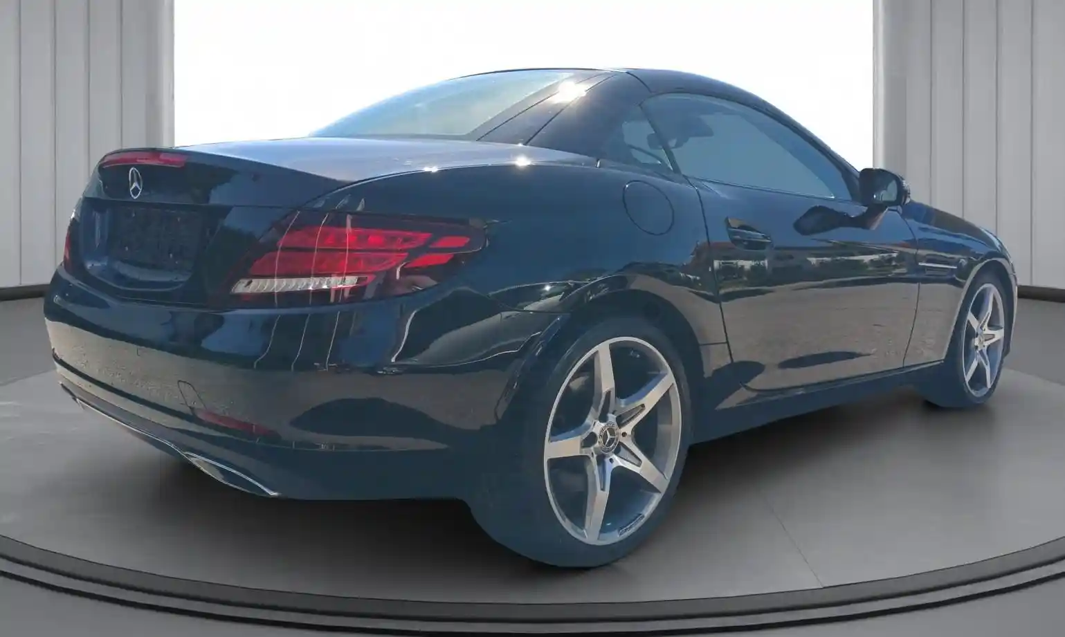 Mercedes-Benz SLC 300