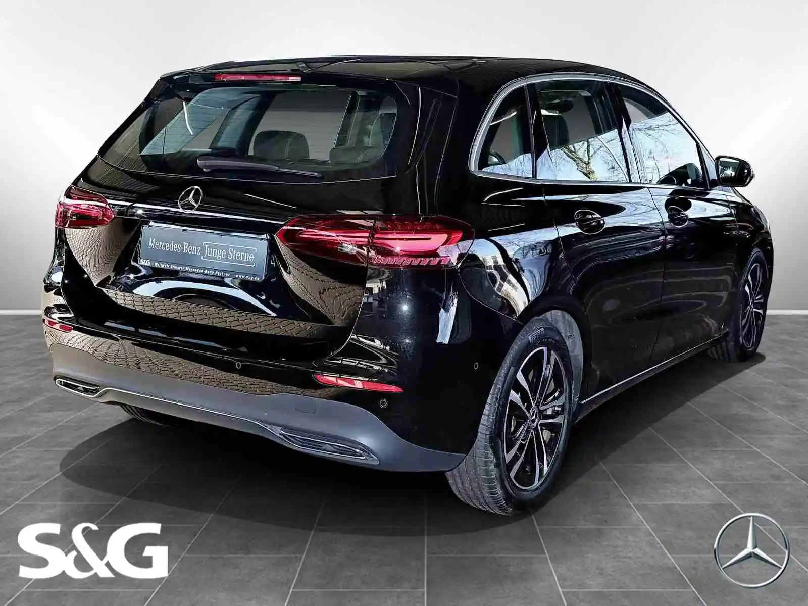 Mercedes-Benz B 200