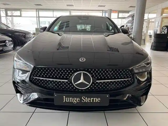 Mercedes-Benz CLA 200 Shooting Brake