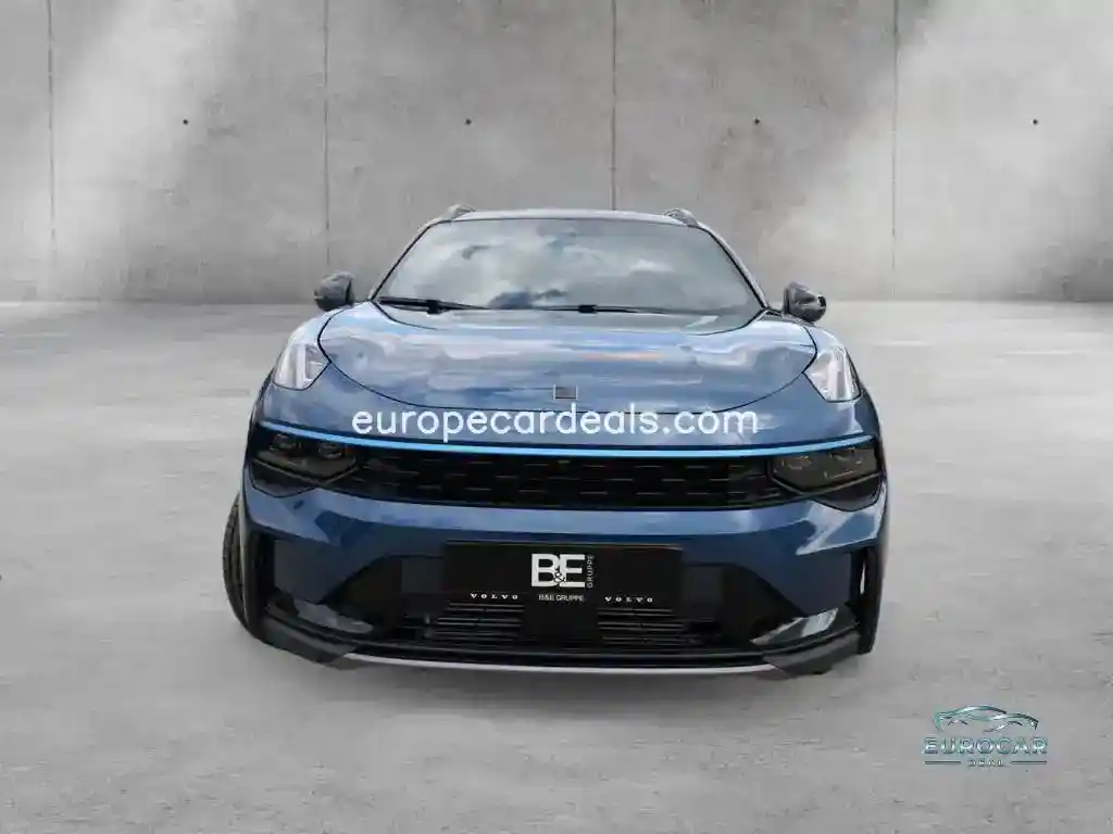 Lynk&Co 01