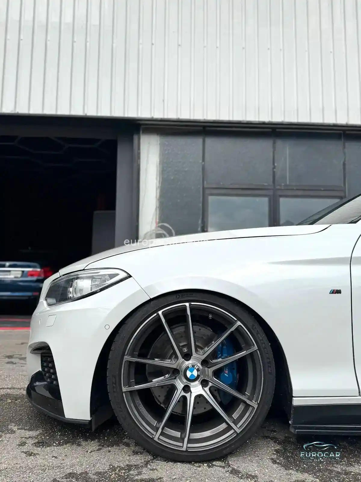 BMW M235