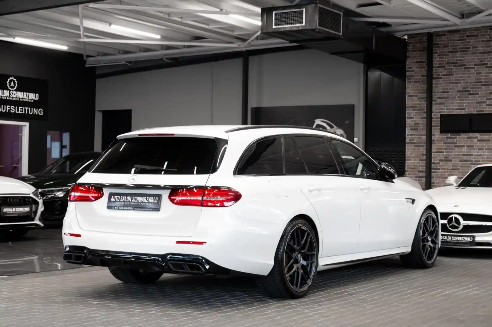 Mercedes-Benz E 63 AMG