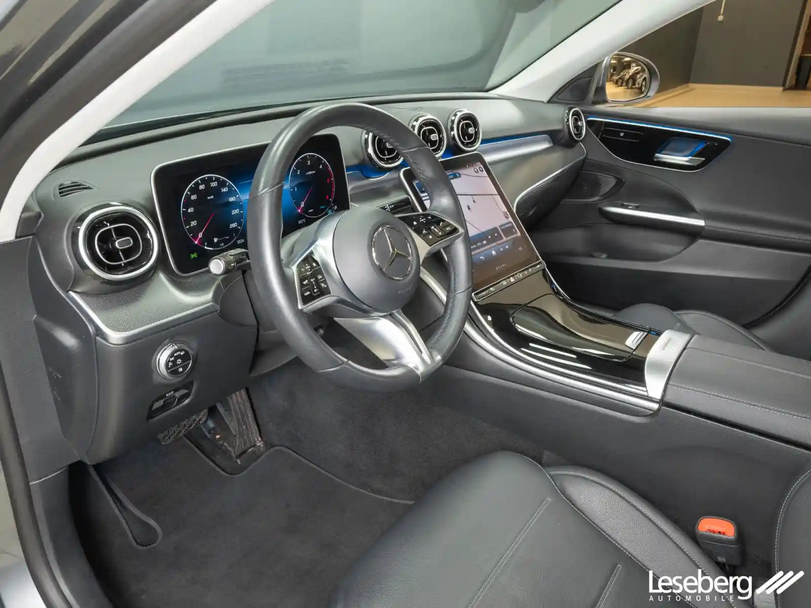 Mercedes-Benz C 220