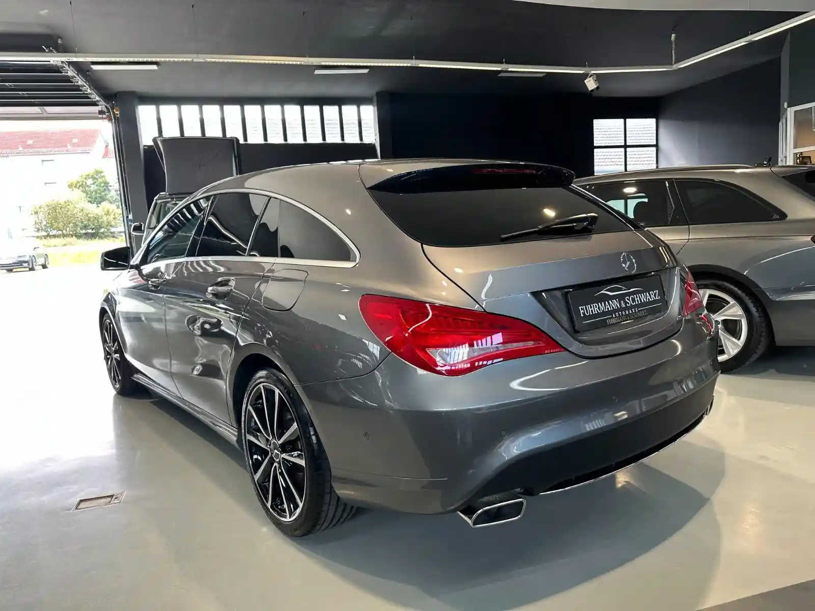 Mercedes-Benz CLA 180