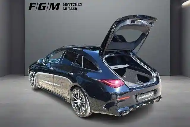 Mercedes-Benz CLA 35 AMG Shooting Brake