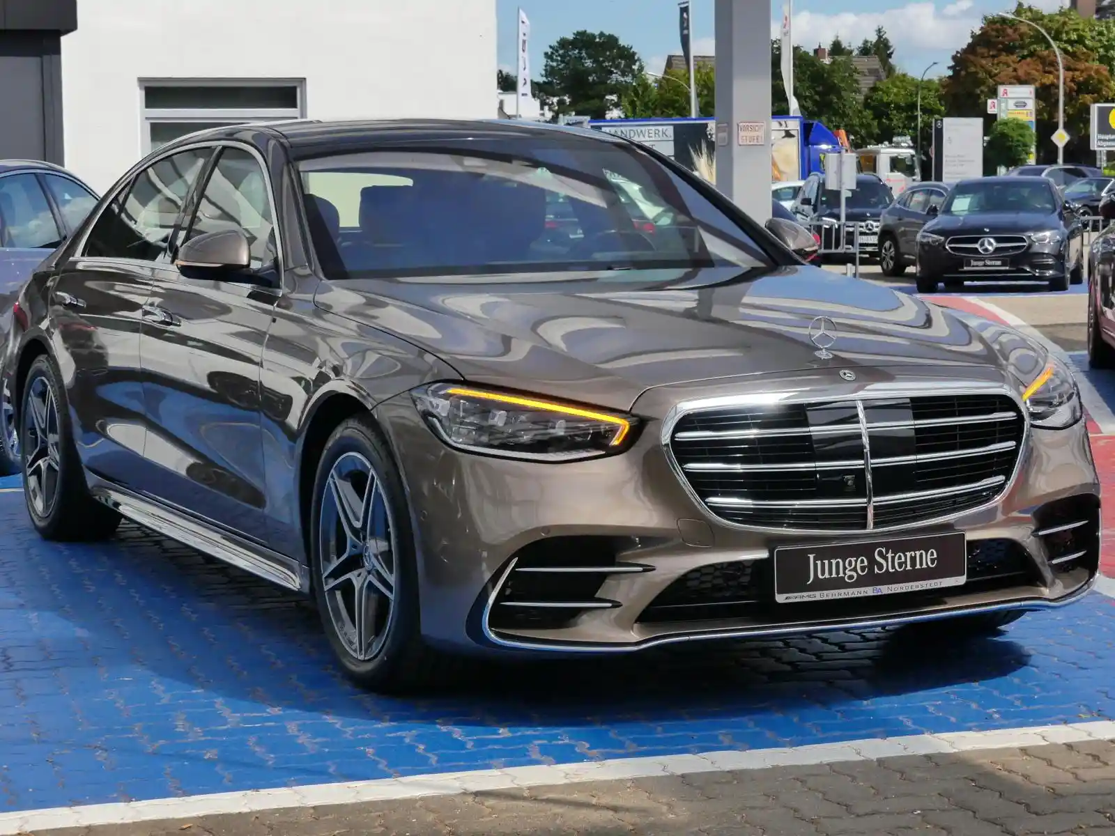 Mercedes-Benz S 500