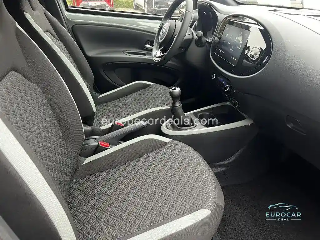 Toyota Aygo (X)