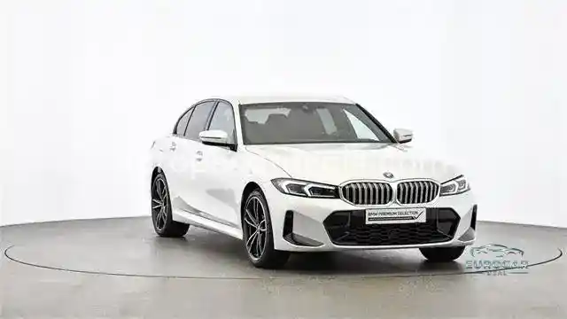 BMW 330