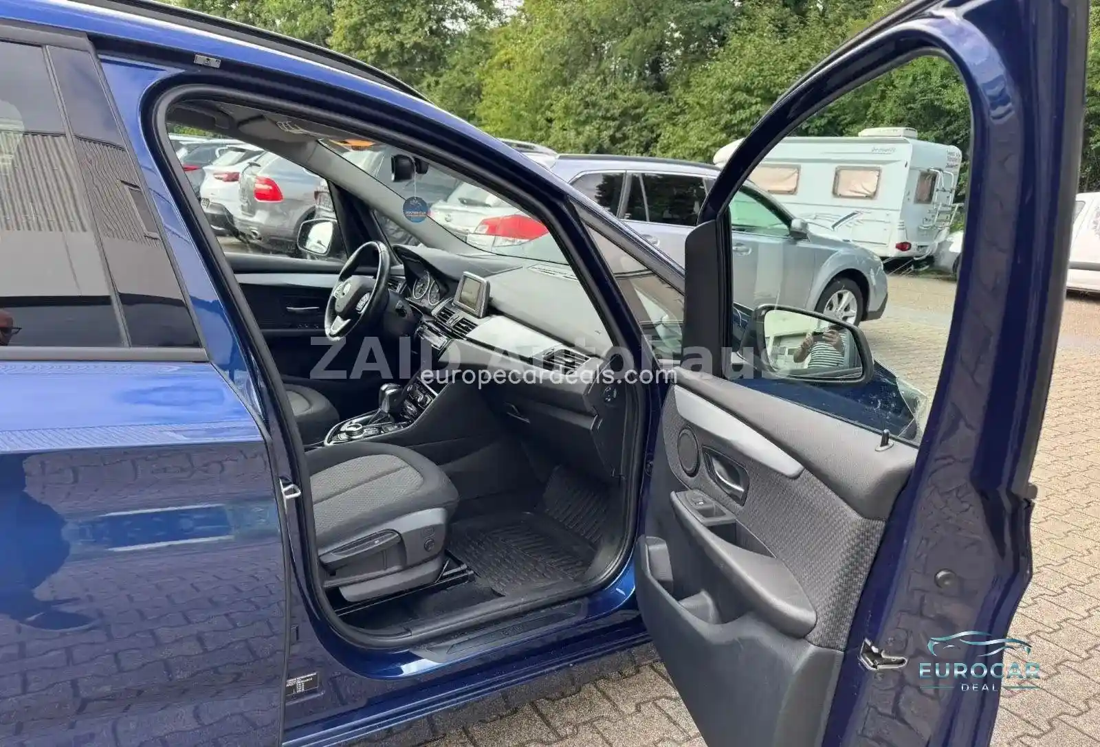 BMW 220