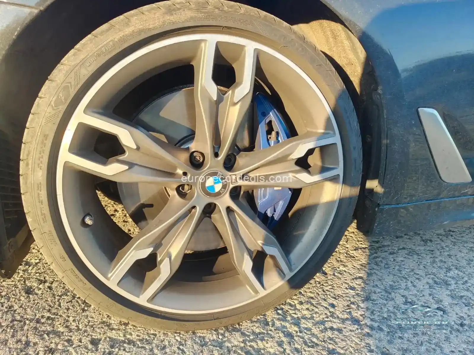BMW M550