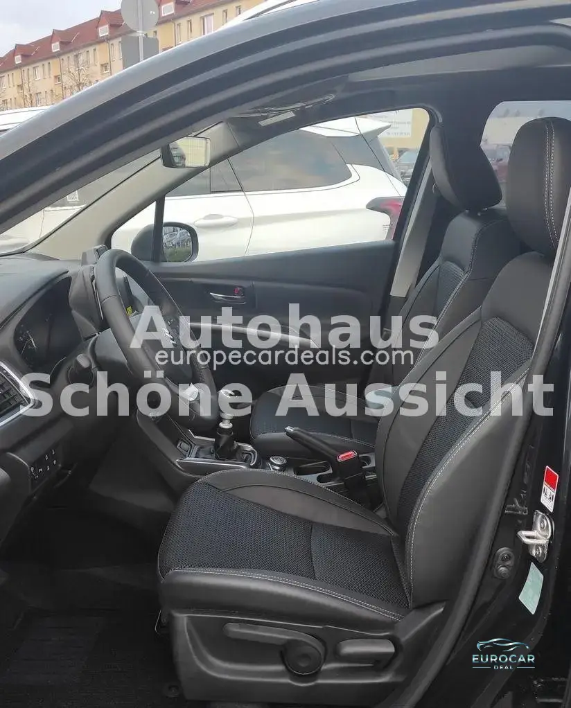 Suzuki (SX4) S-Cross