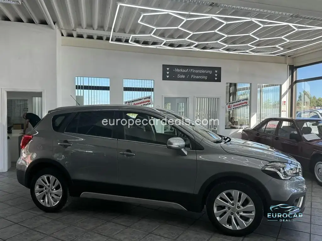 Suzuki (SX4) S-Cross