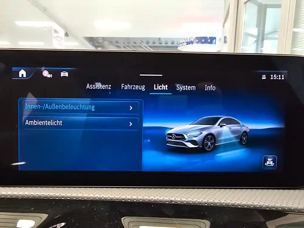 Mercedes-Benz CLA 220