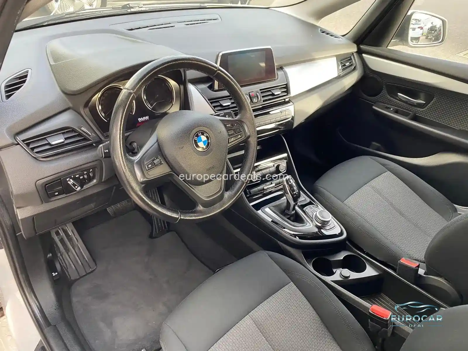 BMW 218